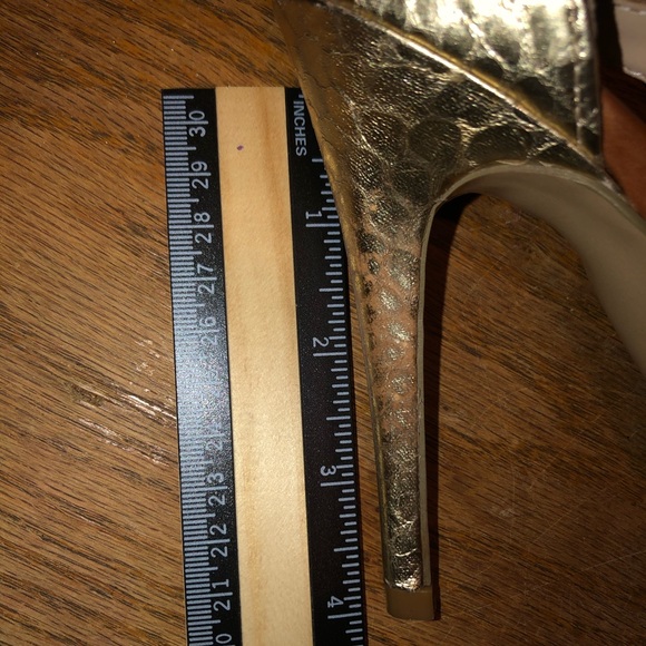 Guess heels very comfortable - Picture 4 of 5